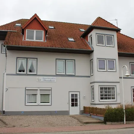 Strandnixe-de-luette-an-de-see